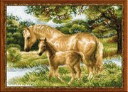 1258-Риолис "Лошадь с жеребенком" 40х30 см