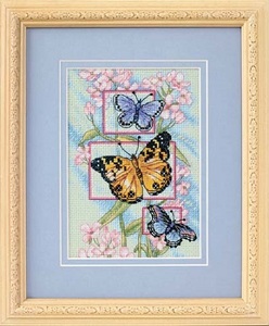 65022-Dimensions "Бутоны и бабочки" 13х18 см