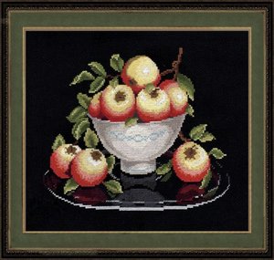 594-Овен "Яблоки в вазе" 20х24 см